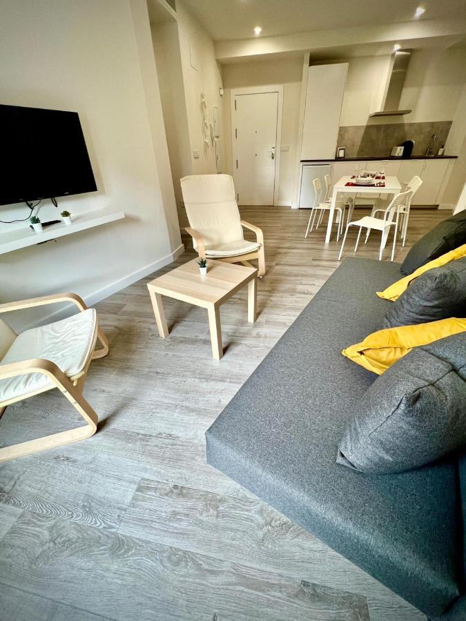 Apartamentos Dama De Noche กอร์โดบา ภายนอก รูปภาพ