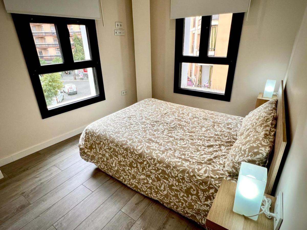 Apartamentos Dama De Noche กอร์โดบา ภายนอก รูปภาพ