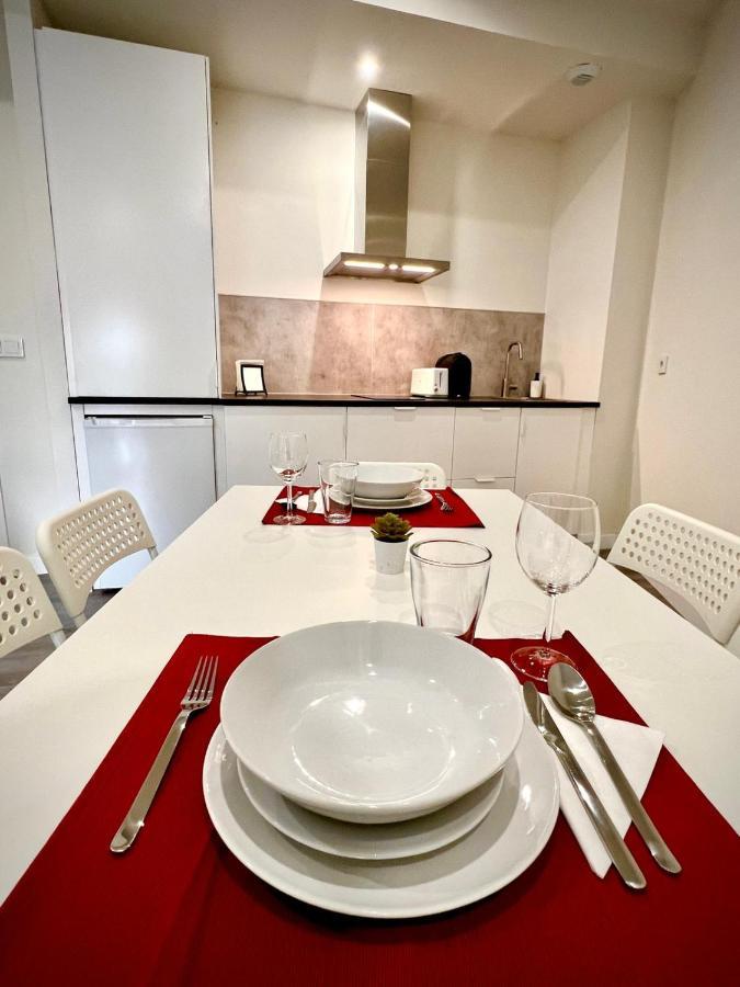 Apartamentos Dama De Noche กอร์โดบา ภายนอก รูปภาพ